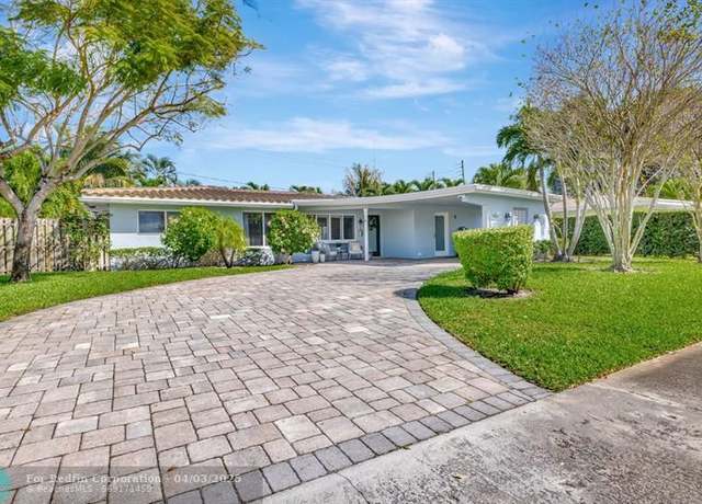 Property at 5620 NE 21st Dr, Fort Lauderdale, FL 33308, 3 beds, 2 baths