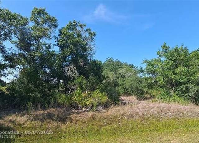 Property at 17537 NW 262nd St, Okeechobee, FL 34972