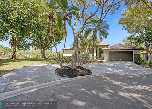 Property at 2143 Oakland Hills Way, Coral Springs, FL 33071, 5 beds, 3 baths