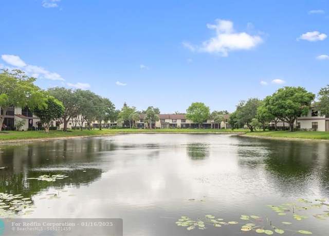 Property at 4624 Carambola Cir #2706, Coconut Creek, FL 33066, 3 beds, 2 baths