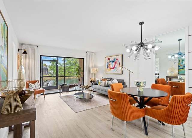 Property at 10442 Sunrise Lakes Blvd #111, Sunrise, FL 33322, 2 beds, 1.5 baths