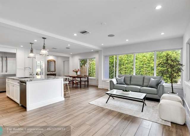 Property at 2508 NE 27th Ave, Fort Lauderdale, FL 33305, 3 beds, 2 baths