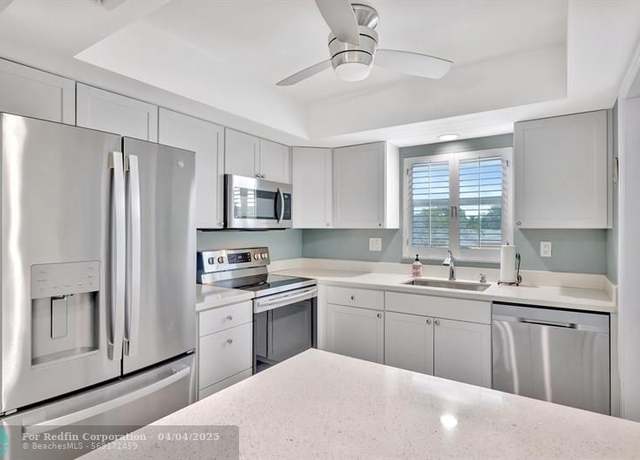 Property at 2109 NE 68th St #203, Fort Lauderdale, FL 33308, 2 beds, 2 baths