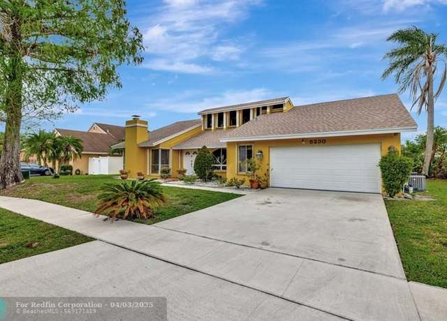 Property at 5230 NW 73rd Way, Lauderhill, FL 33319, 4 beds, 2.5 baths