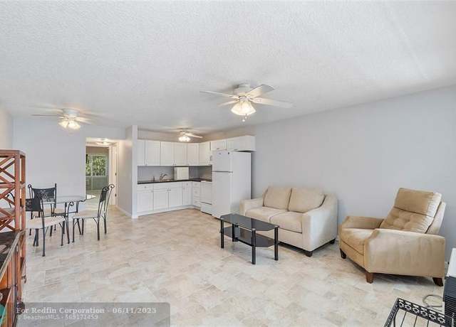 Property at 518 Durham R #518, Deerfield Beach, FL 33442, 1 bed, 1 bath