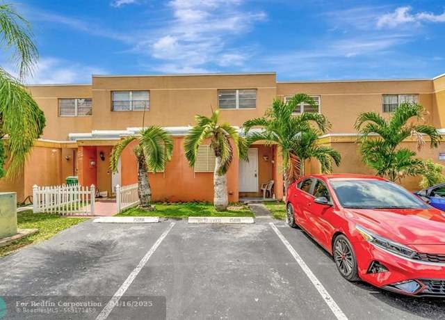 Property at 15018 SW 80th Ter #907, Miami, FL 33193, 2 beds, 1 bath