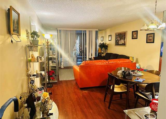 Property at 3070 NW 48th Ter #307, Lauderdale Lakes, FL 33313, 2 beds, 2 baths