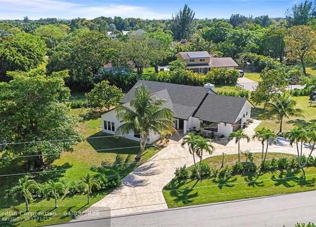 Property at 11500 NW 21st Ct, Plantation, FL 33323, 3 beds, 2.5 baths