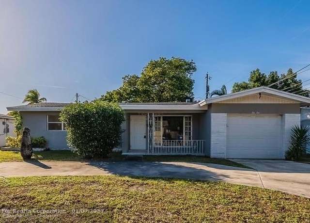 Property at 1010 S 28th Ave, Hollywood, FL 33020, 3 beds, 2 baths