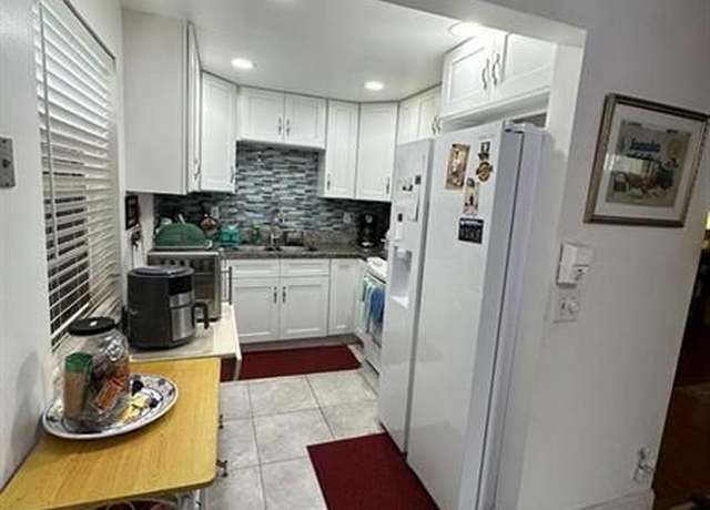 Property at Undisclosed address, Delray Beach, FL 33484, 2 beds, 2 baths