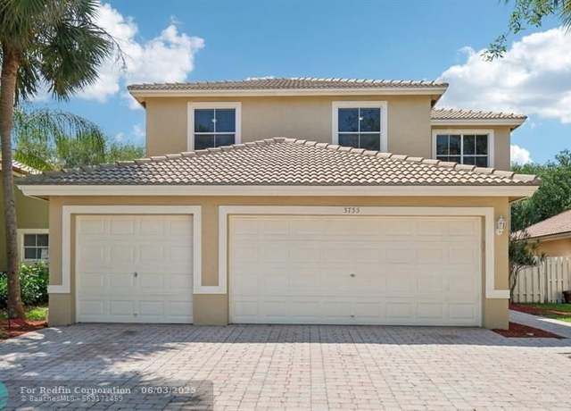 Property at 3735 Torres Cir, West Palm Beach, FL 33409, 4 beds, 3 baths