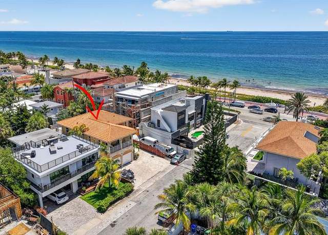 Property at 3325 NE 14th Ct, Fort Lauderdale, FL 33304, 3 beds, 3 baths
