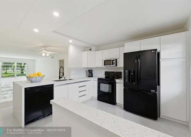 Property at 2202 Lucaya Bnd Unit M1, Coconut Creek, FL 33066, 2 beds, 2 baths