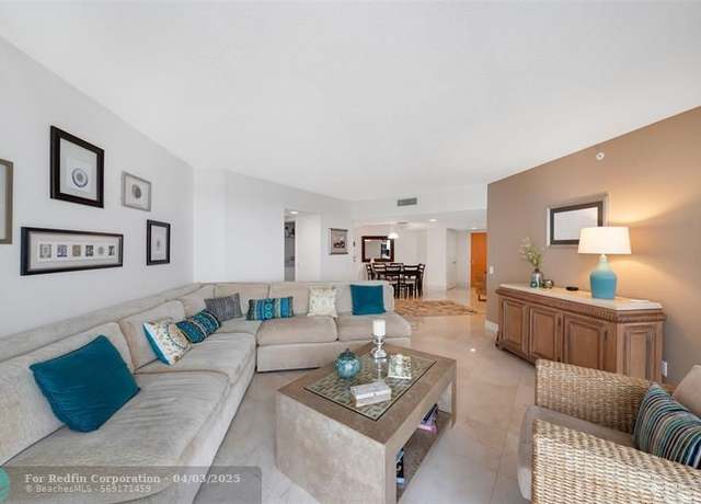 Property at 21055 NE 37th Ave #2703, Aventura, FL 33180, 3 beds, 2 baths