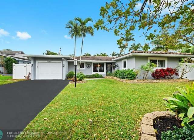 Property at 2840 NE 17th Ter, Wilton Manors, FL 33334, 2 beds, 2 baths