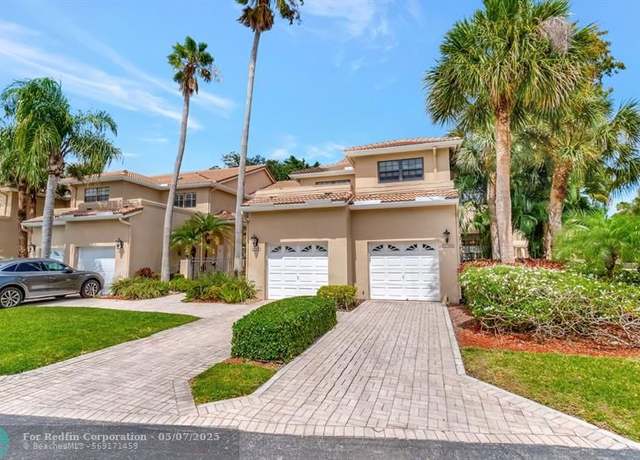 Property at 22760 Mandeville Pl Unit E, Boca Raton, FL 33433, 3 beds, 2 baths