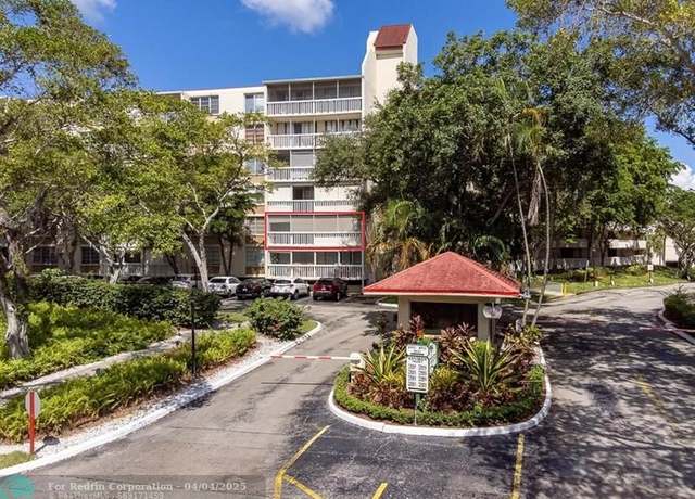Property at 7021 Environ Blvd #316, Lauderhill, FL 33319, 2 beds, 2 baths