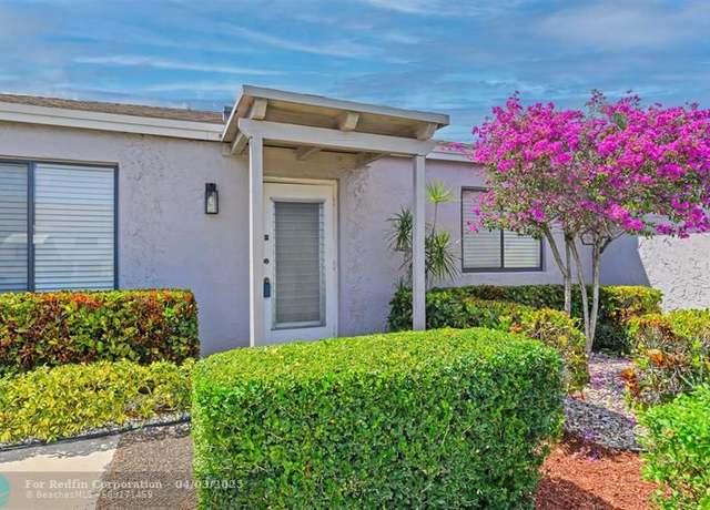 Property at 14928 Wildflower Ln, Delray Beach, FL 33446, 2 beds, 2 baths