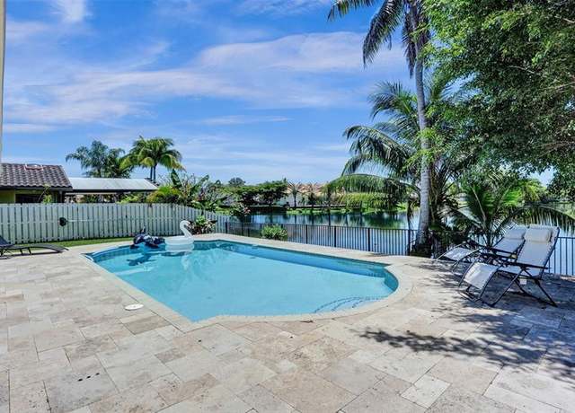 Property at 10130 NW 13th St, Plantation, FL 33322, 5 beds, 3 baths