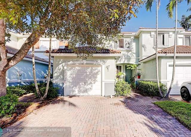 Property at 2319 Center Stone Ln, Riviera Beach, FL 33404, 3 beds, 2.5 baths