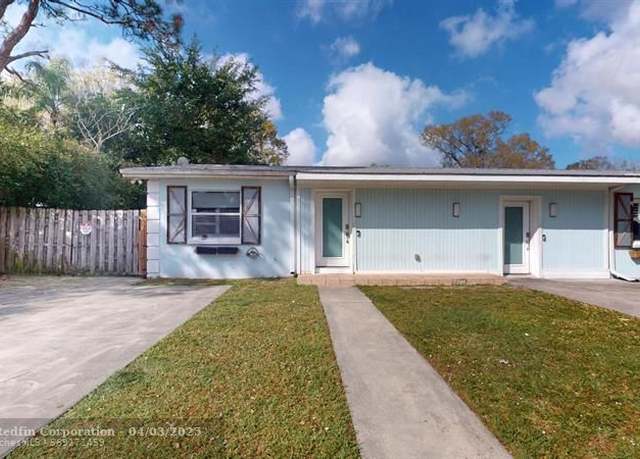 Property at 1835 42nd Ave, Vero Beach, FL 32960, 2 beds, 2 baths
