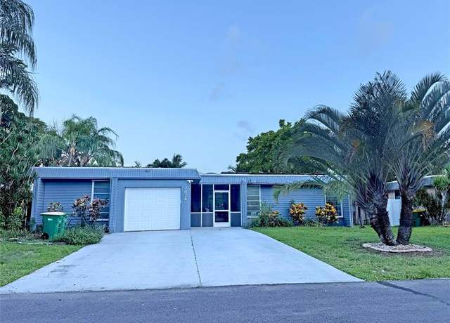 Property at 7024 NW 63 St, Tamarac, FL 33321, 2 beds, 2 baths