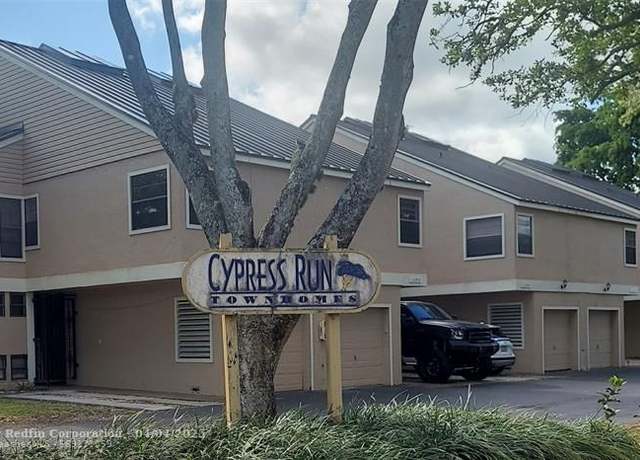 Property at 11668 NW 20th Dr #11668, Coral Springs, FL 33071, 3 beds, 2.5 baths