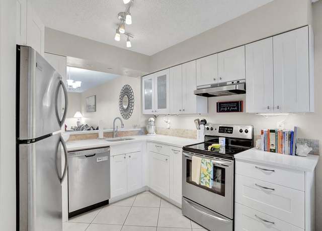 Property at 2208 S Cypress Bend Dr #401, Pompano Beach, FL 33069, 2 beds, 2 baths