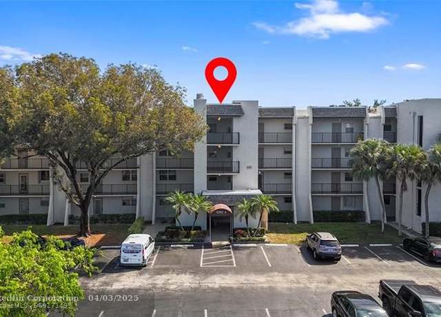 Property at 9230 Lagoon Pl #404, Davie, FL 33324, 2 beds, 2 baths