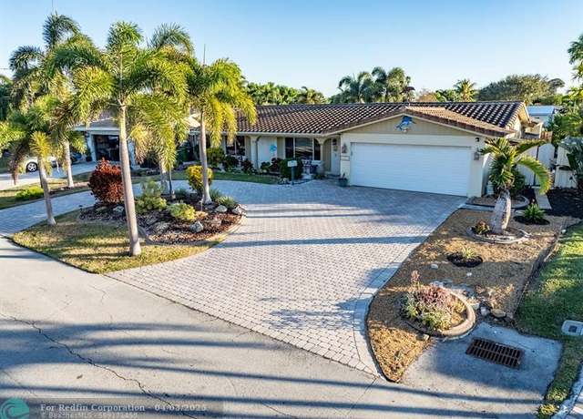 Property at 1472 NE 54th St, Fort Lauderdale, FL 33334, 3 beds, 2 baths