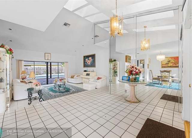 Property at 10160 Torchwood Ave, Plantation, FL 33324, 4 beds, 3 baths