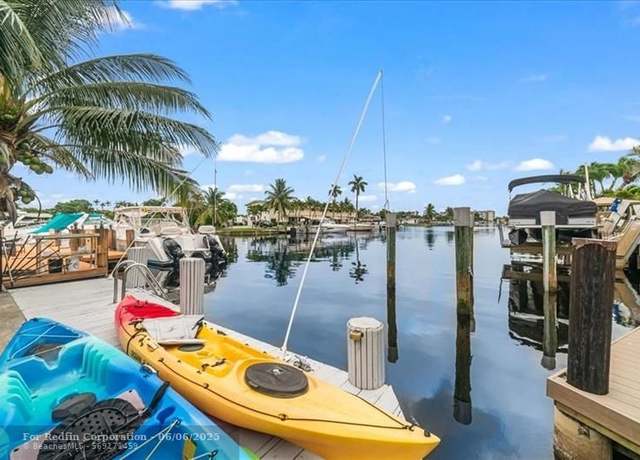 Property at 1630 SE 3rd St, Pompano Beach, FL 33060, 3 beds, 3 baths