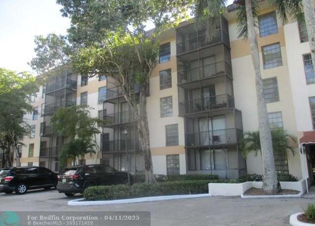 Property at 5550 NW 44 St Unit 414B, Fort Lauderdale, FL 33319, 2 beds, 2 baths