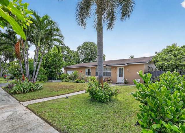 Property at 4818 SW 11th Ct, Plantation, FL 33317, 4 beds, 2 baths
