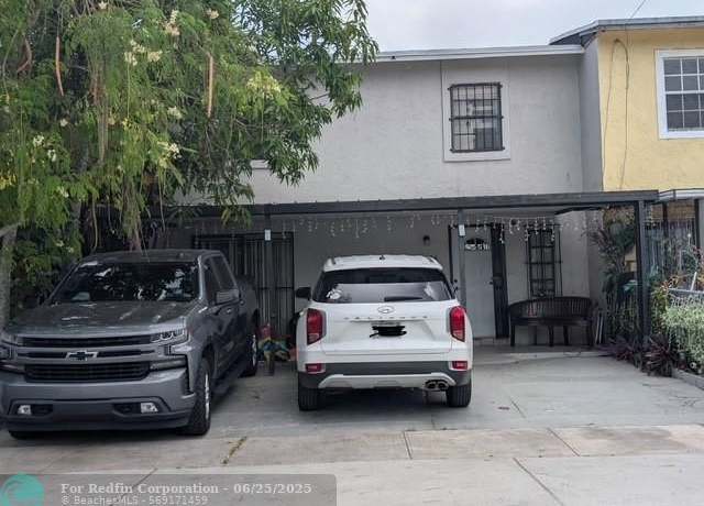 Property at 4534 NW 195th St, Miami Gardens, FL 33055, 3 beds, 1.5 baths
