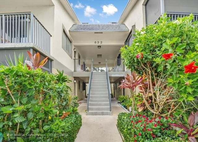 Property at 632 Trace Cir #204, Deerfield Beach, FL 33441, 2 beds, 2 baths