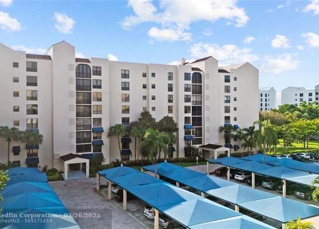 Property at 7580 Regency Lakes Dr #101, Boca Raton, FL 33433, 3 beds, 2.5 baths