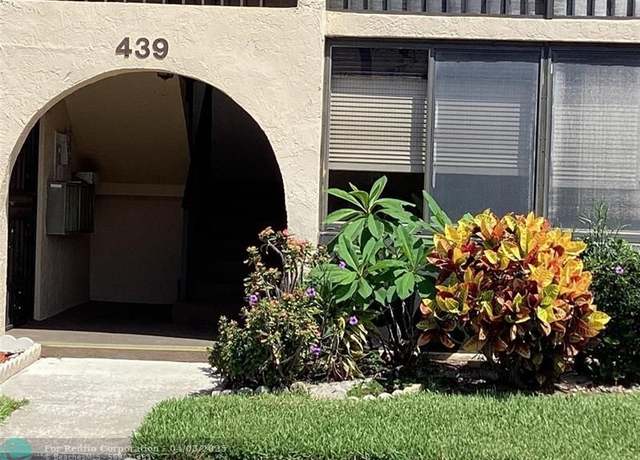Property at 439 Pine Glen Ln Unit D-1, Green Acres, FL 33463, 2 beds, 2 baths
