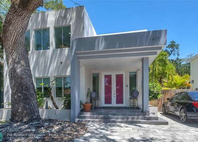Property at 621 SE 5th Ct, Fort Lauderdale, FL 33301, 5 beds, 4 baths