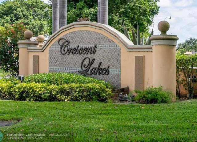 Property at 22811 Sterling Lakes Dr, Boca Raton, FL 33433, 3 beds, 2 baths