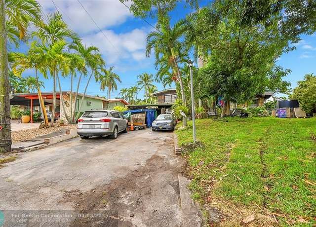 Property at 2655 Flamingo Ln, Fort Lauderdale, FL 33312, 3 beds, 2 baths