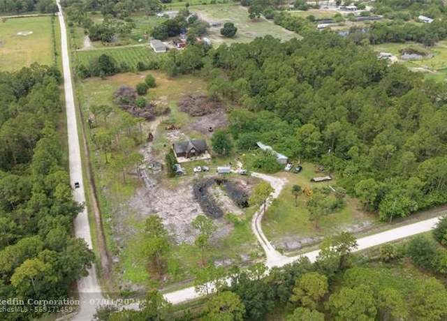 Property at 13822 Center Ave, FL 33440, 2 beds, 2 baths