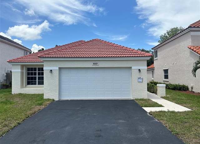 Property at 9157 Magnolia Ct, Davie, FL 33328, 3 beds, 2 baths