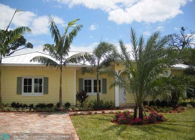 Property at 1616 NE 17th Ave, Fort Lauderdale, FL 33305, 3 beds, 2 baths