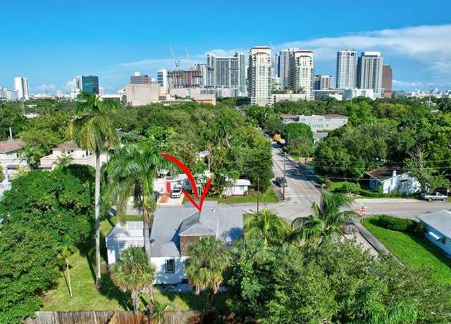 Property at 901 W Las Olas Blvd, Fort Lauderdale, FL 33312, 5 beds, 3 baths
