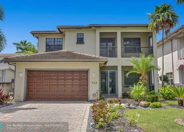 Property at 132 NE 21st Ct, Wilton Manors, FL 33305, 5 beds, 3.5 baths