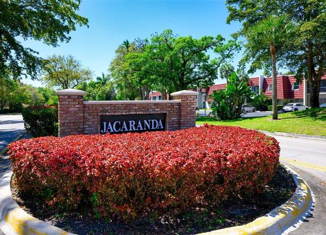 Property at 17 Jacaranda Country Club Dr #117, Plantation, FL 33324, 2 beds, 2 baths