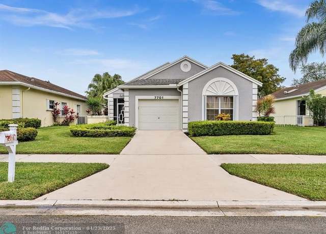 Property at 7701 Mansfield Hollow Rd, Delray Beach, FL 33446, 3 beds, 2 baths