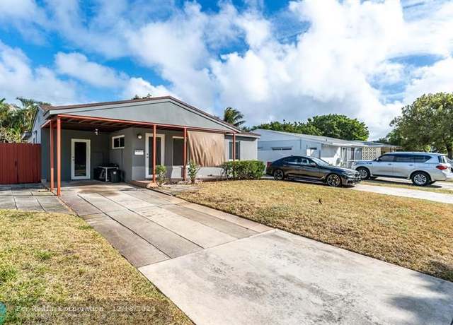 Property at 5140 NE 3rd Ave, Oakland Park, FL 33334, 3 beds, 2 baths