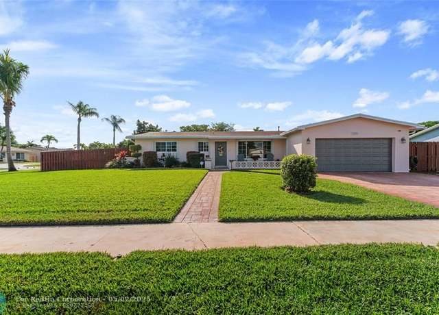 Property at 10800 NW 18th St, Pembroke Pines, FL 33026, 4 beds, 2 baths